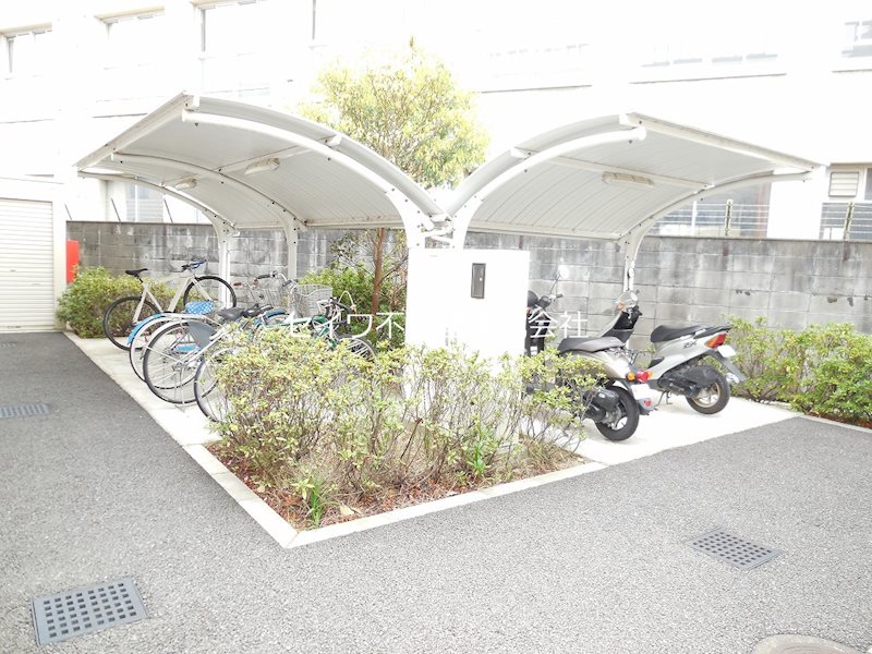 ｶｰｻｳﾞｪﾙﾃﾞ(東淀川区) その他外観2