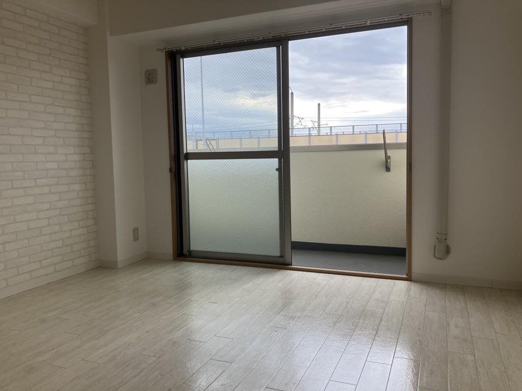 リバーサイド安藤Ⅱ リビング