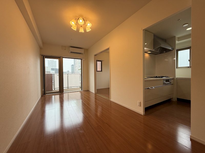 JASPER御堂筋本町 リビング