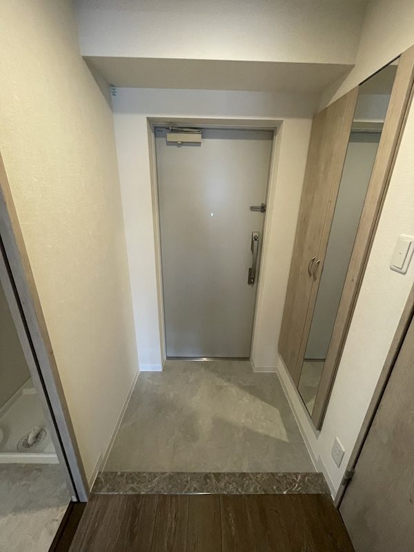 ルーツ新都心 玄関