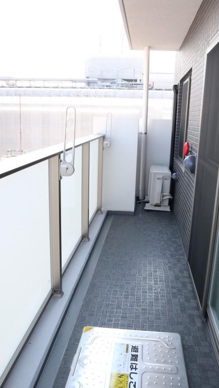 COMFORT RESIDENCE NIPPORI ベランダ
