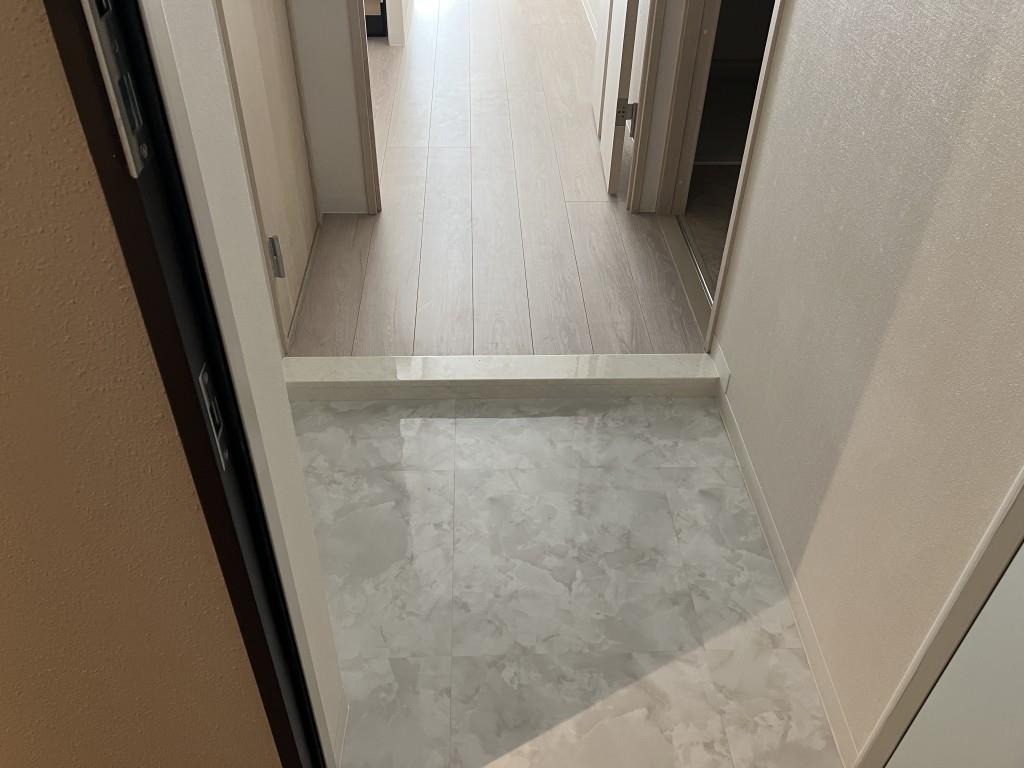 ペンテ プラノ 玄関