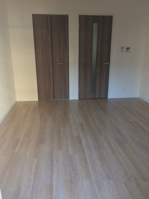 ウエスト ヒルズ 大倉山 リビング