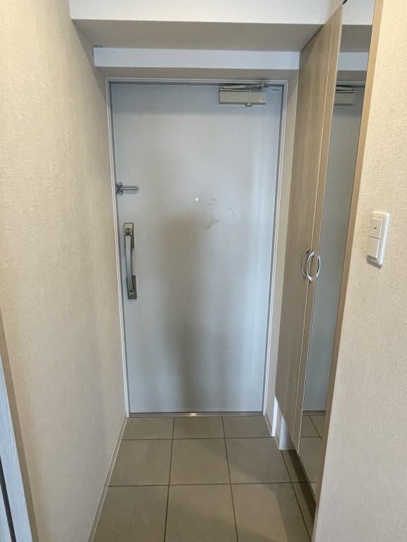 フレアコート北千住 玄関