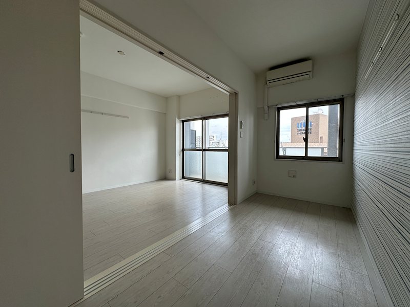 プログレッセ新大阪 ベッドルーム