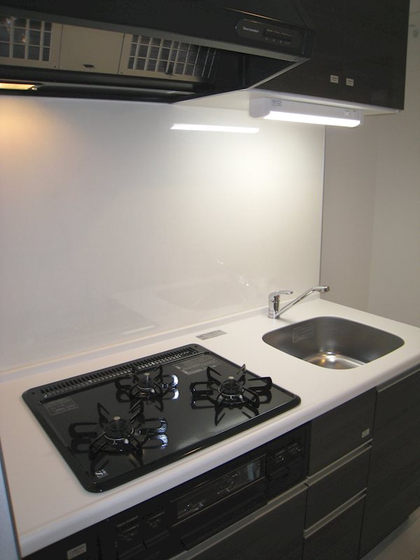 ラフィーエ横浜 キッチン