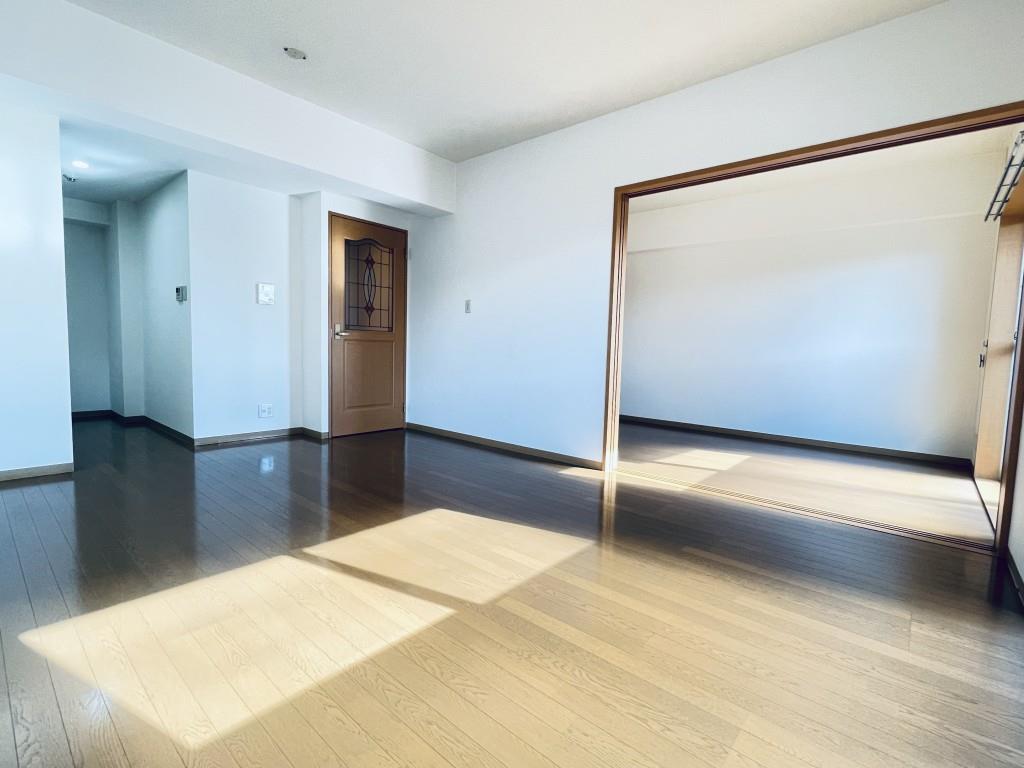 フェイム イッサ リビング