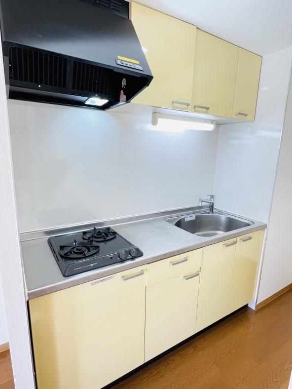 フェイム イッサ キッチン