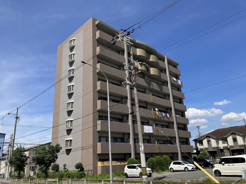 コンフォールアビタシオン 外観写真