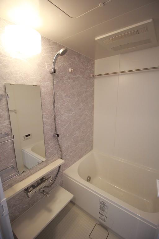 ブルースカイ 風呂画像