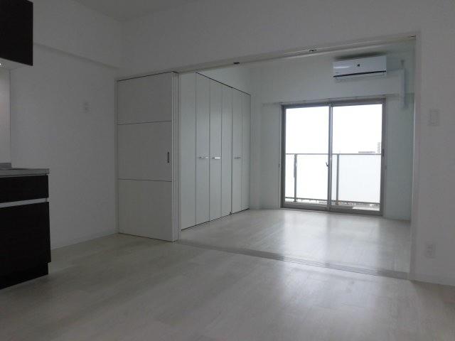 グランパシフィック今里Luxe リビング