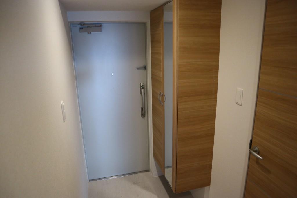 F-TAMATSUKURI 玄関