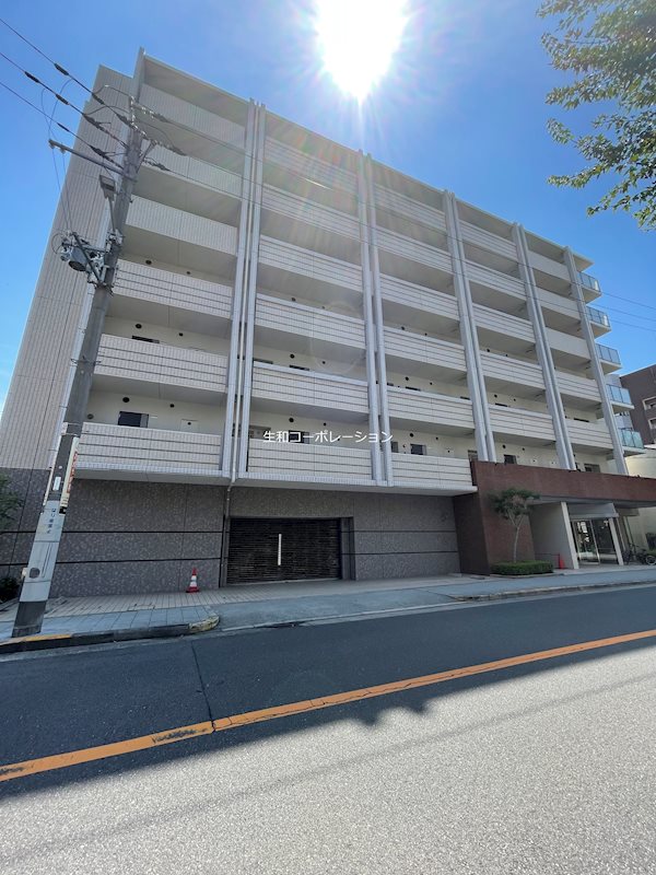 鉄筋コンクリート造7階建