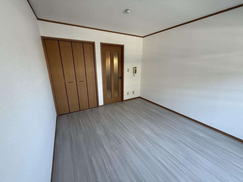 グローリー1番館 ベッドルーム