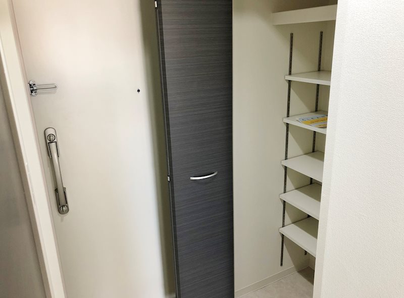 フェアリー 玄関