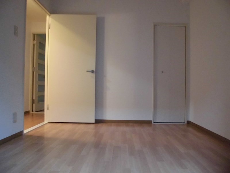 ｸﾞﾗﾝﾄﾞｩｰﾙ西岡 ベッドルーム