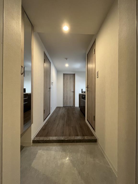 プローシュ 玄関