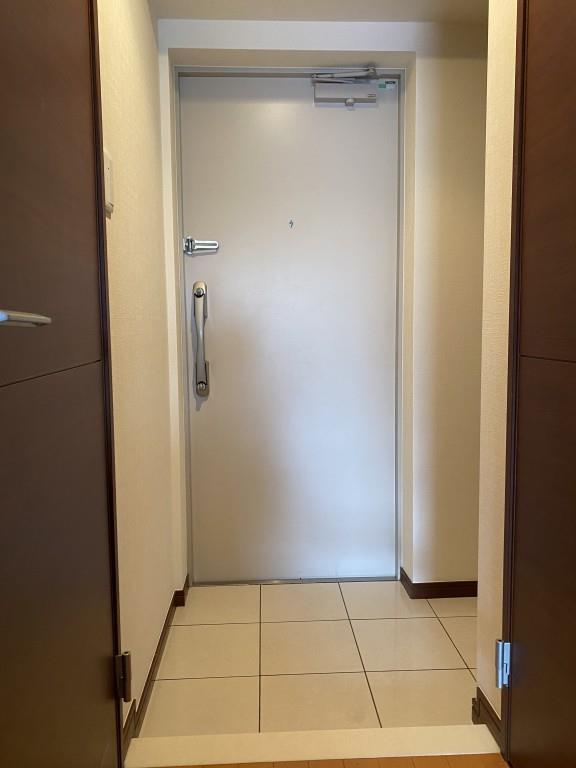 グリシーヌ 玄関