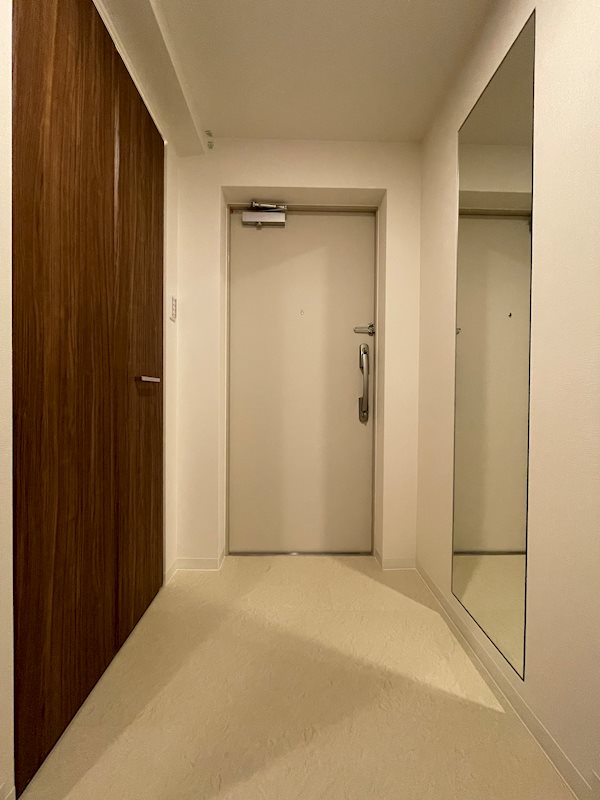 ビオトープ味原町 玄関