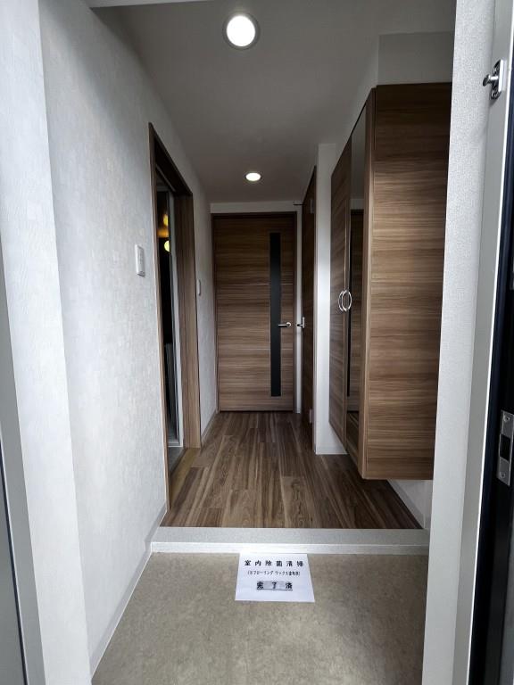 ハーヴェスト江坂 玄関