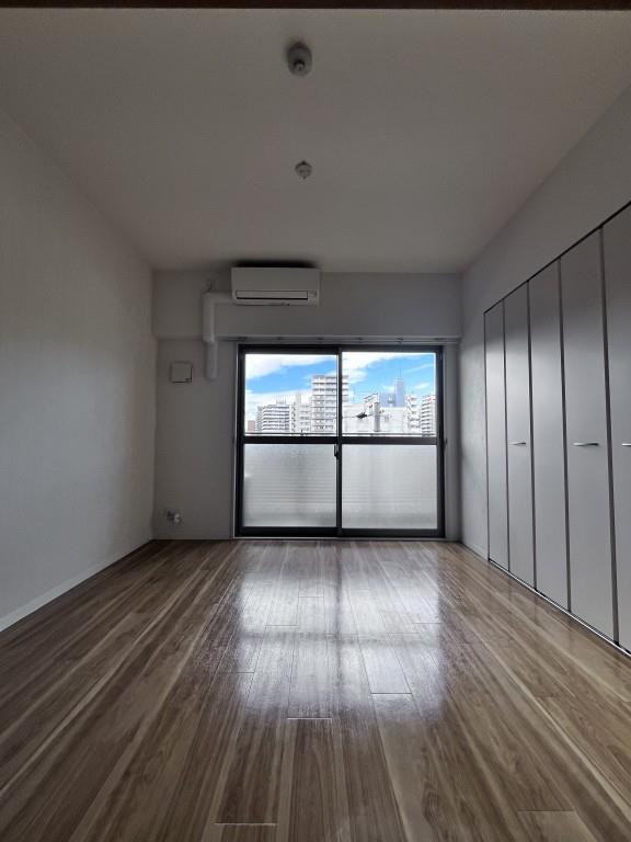 ハーヴェスト江坂 ベッドルーム