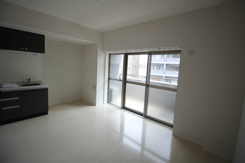 福信館 リビング