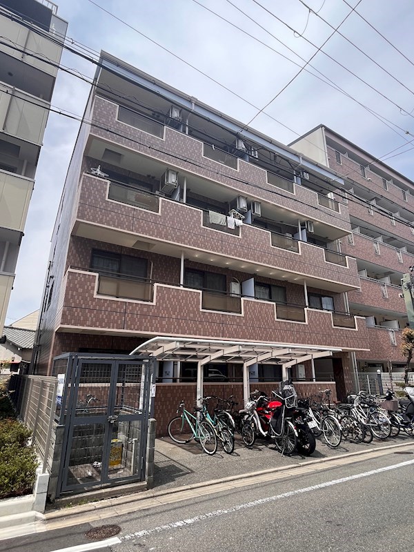 エリアント豊川 401号室 外観