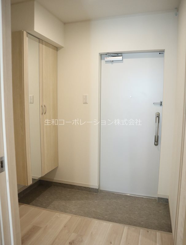 エストレラ 玄関