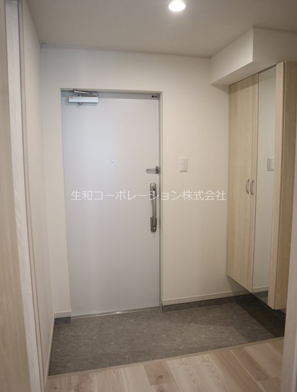 エストレラ 玄関