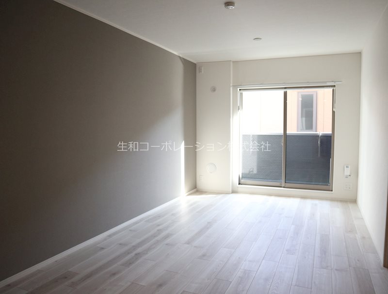 エストレラ リビング