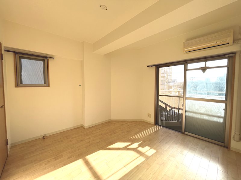 ルミエール加島 ベッドルーム