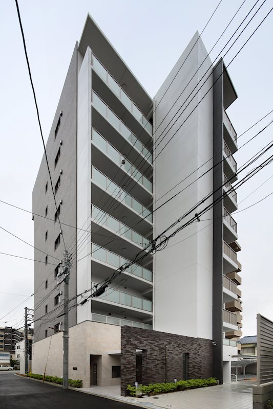 鉄筋コンクリート造9階建て