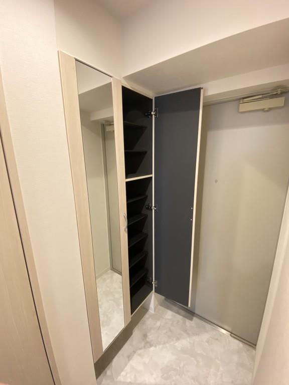 WISTARIA柳橋 玄関