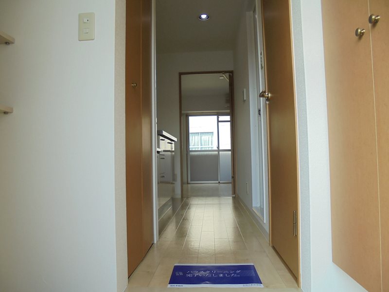 アパルトマン泰山 玄関