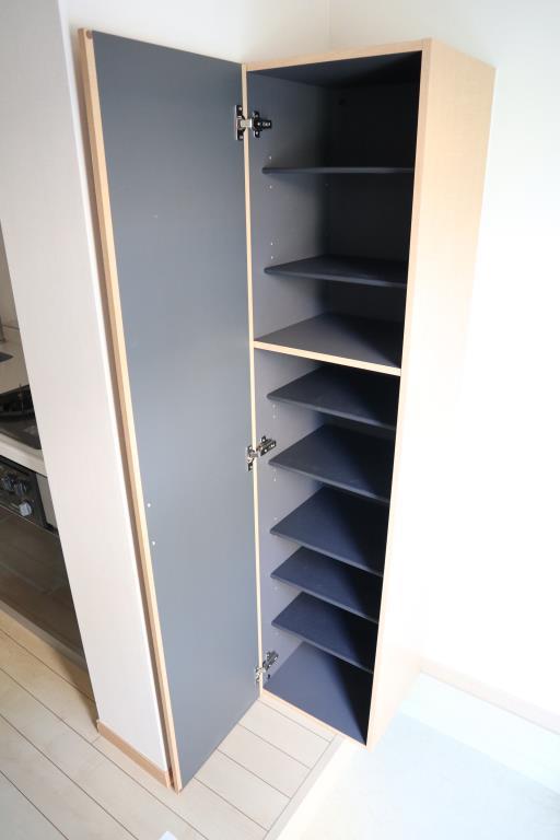 ミロワール中板橋 玄関