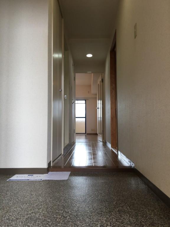 メゾンパルフェート 玄関