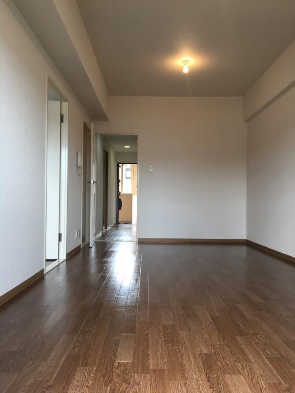 メゾンパルフェート リビング