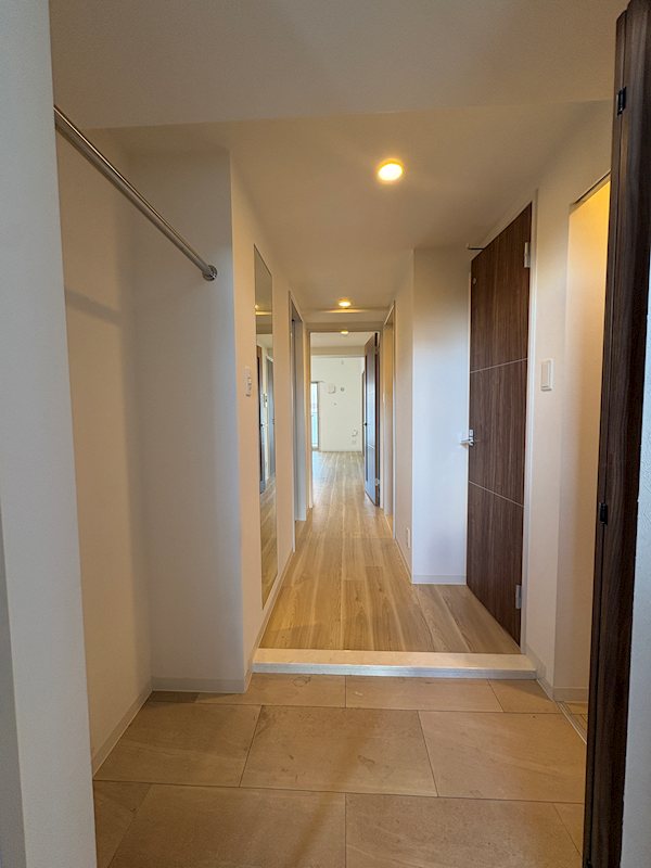 リアン城東 玄関