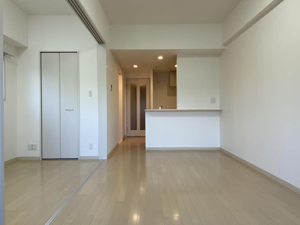 RobustCourt リビング