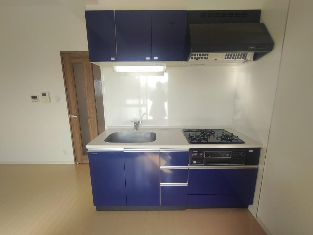 エムロード キッチン