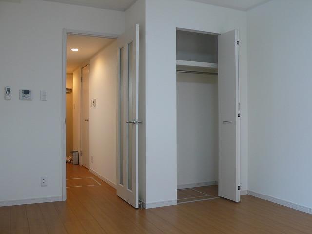 メゾン･ド・ルピナス ベッドルーム