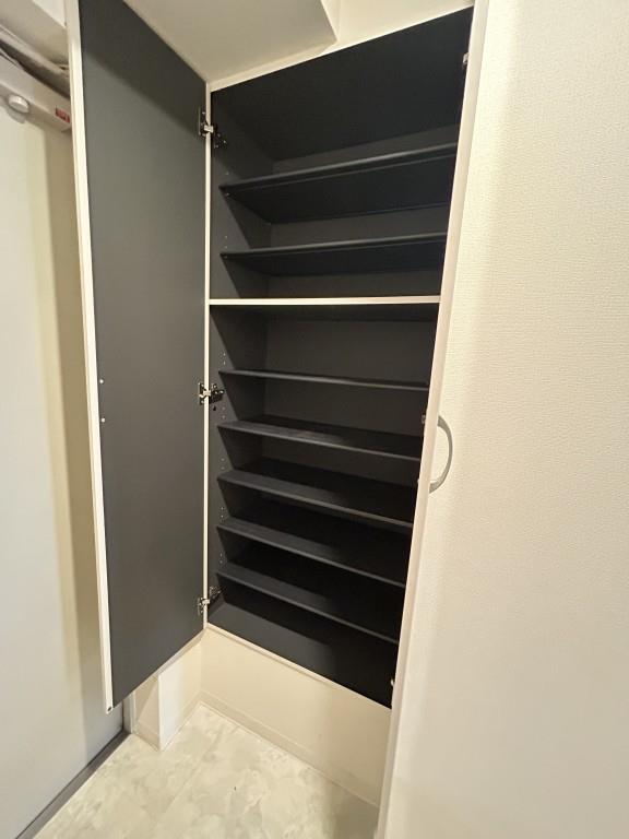 クロシェット 玄関