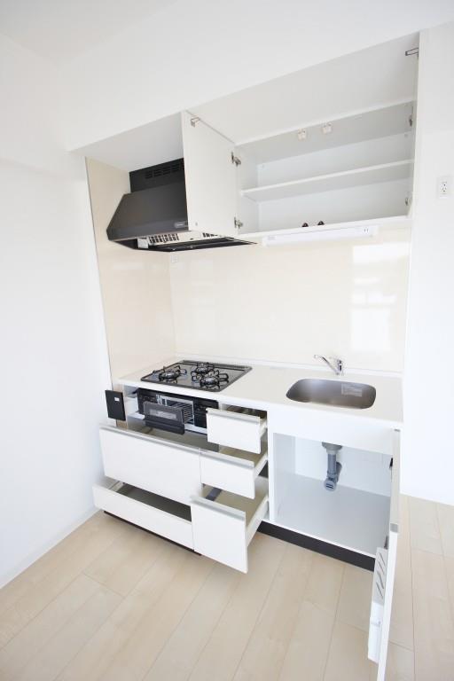 While 椿 その他16