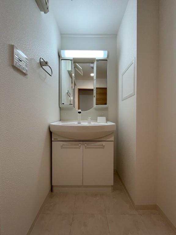 ヴィルヌーブエスケーエイチ その他2