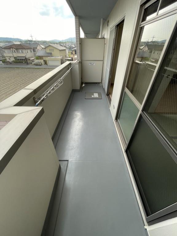 クレール西大寺 ベランダ