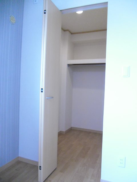 ユニヴェール その他4