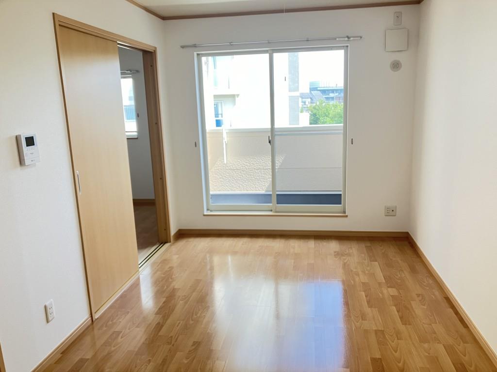 ユニヴェール リビング