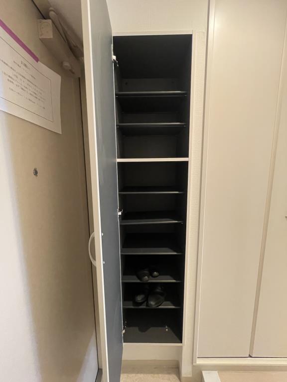 DORF SHIROKANE 玄関