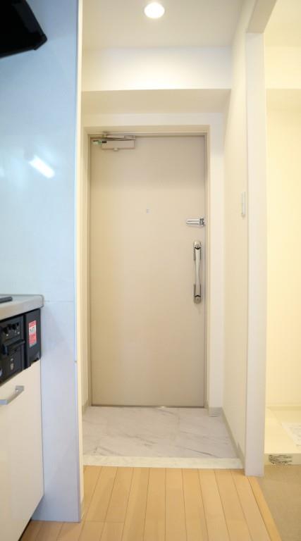 ルピナス･住吉 玄関