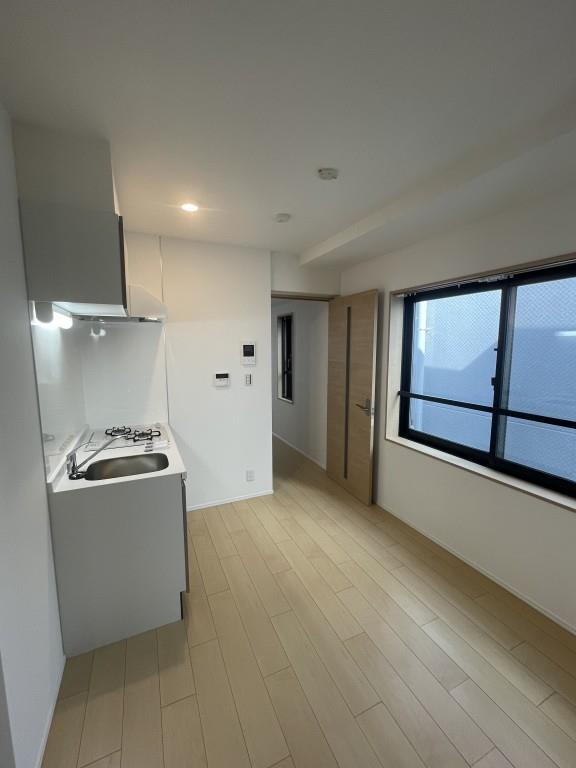 FLレジデンス新宿Ⅲ リビング